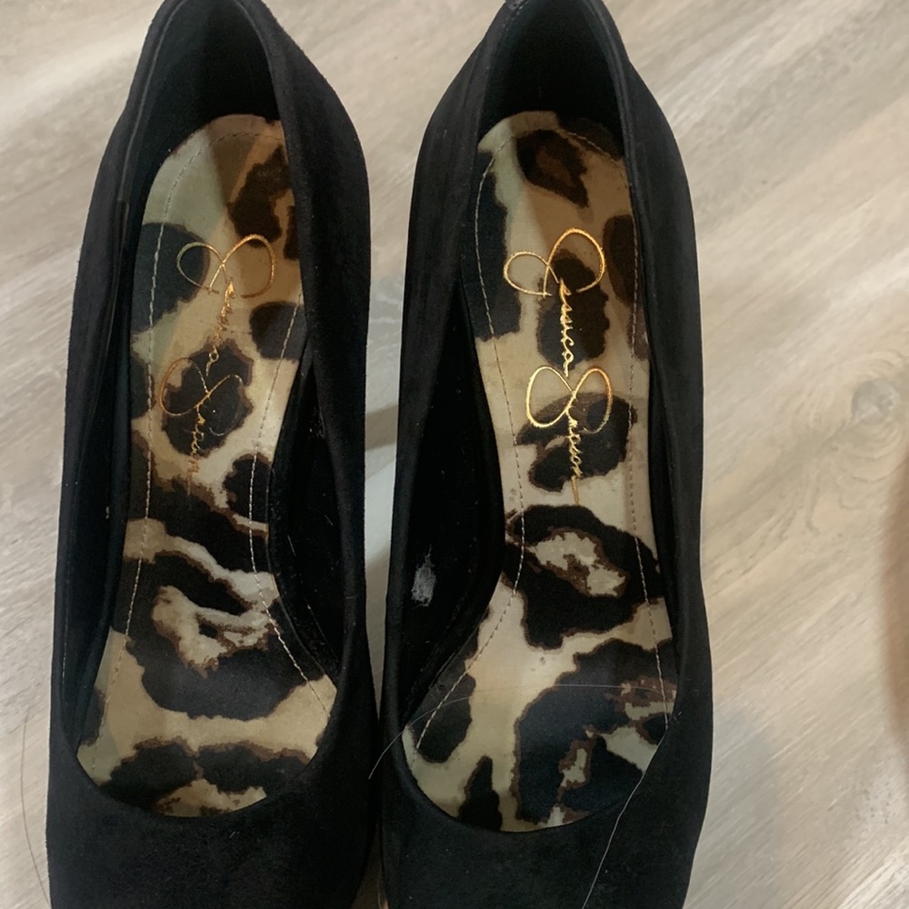 Jessica Simpson High Heel - Picture 9 of 10